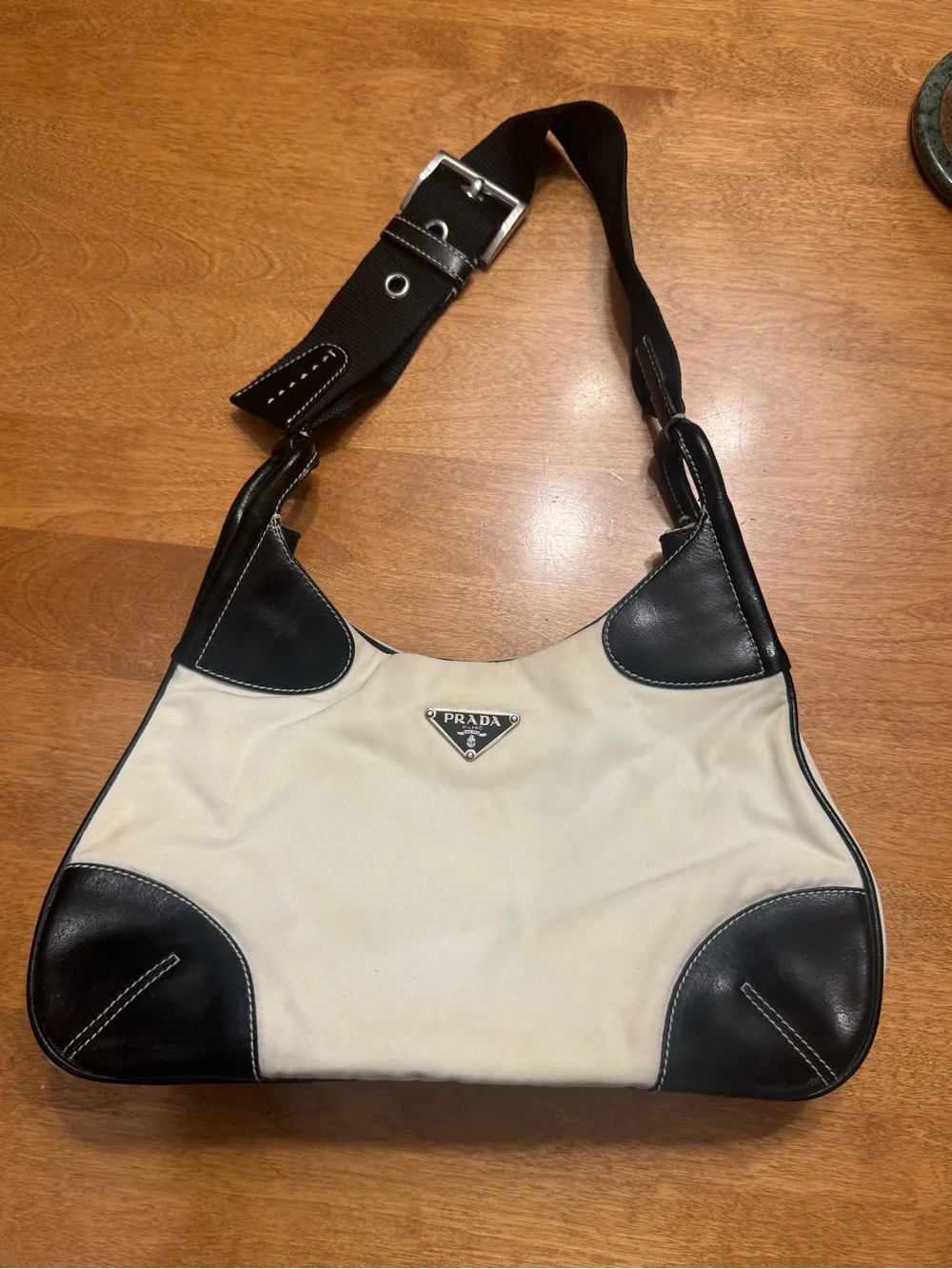 Prada Cream and Black Shoulder Bag - Picture 2 of 14